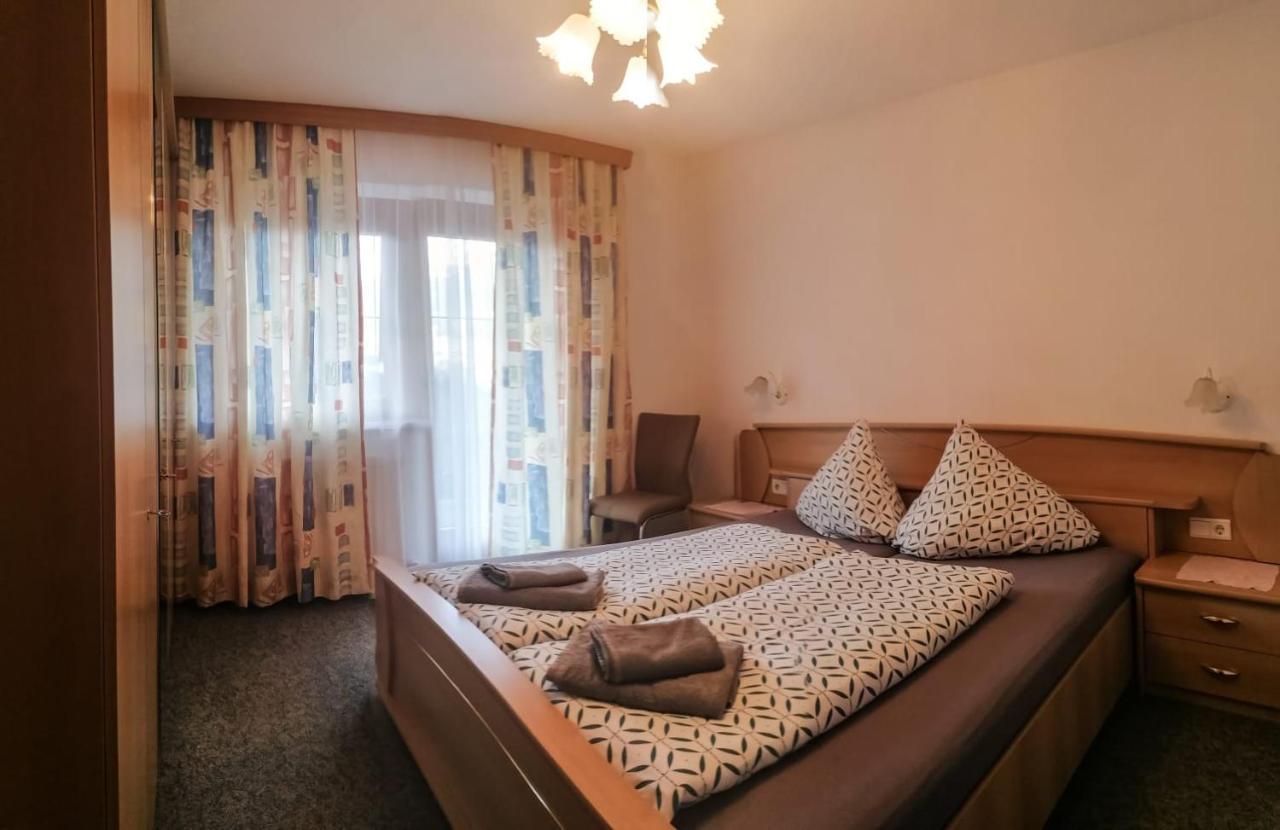 Apartamento Schultes Evelyn Jerzens Exterior foto